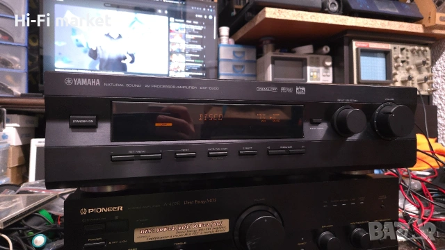 Предусилвател Yamaha DSP-E800