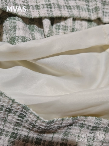 Нова есенна светла карирана пола М S размер, снимка 4 - Поли - 51868332