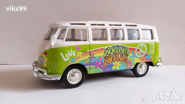 Volkswagen Samba Van Hippie Line Maisto 1:25, снимка 2 - Колекции - 48235946