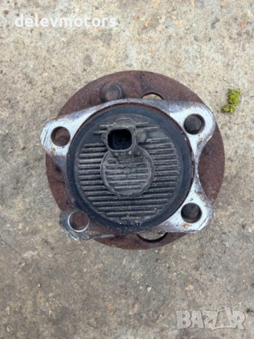 4245002121 задна лагер главина от Toyota Corolla 1.6i Valvematic Comfort, 132ph., engine 1ZRV, 6 sp., снимка 3 - Части - 53438670