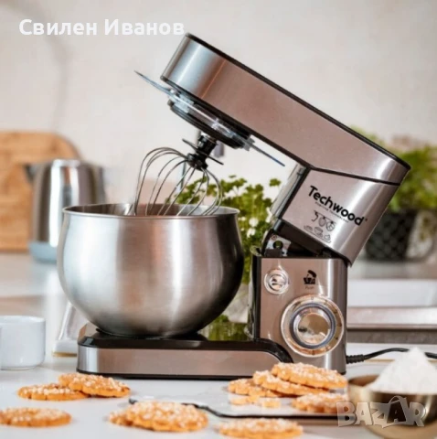 Планетарен миксер с купа от инокс Techwood TRO-1055, 1000W, 5л., 3бъркалки, 6степени + Pulse, Червен, снимка 4 - Кухненски роботи - 51378807