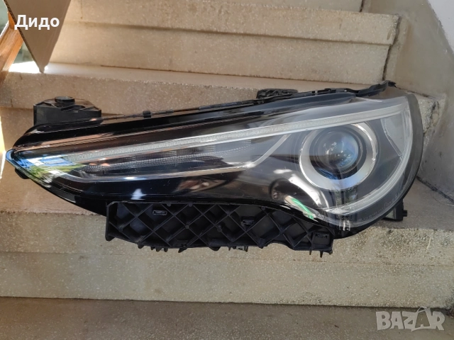 Фар Alfa Romeo Stelvio Bi-Xenon LED ляв Оригинален