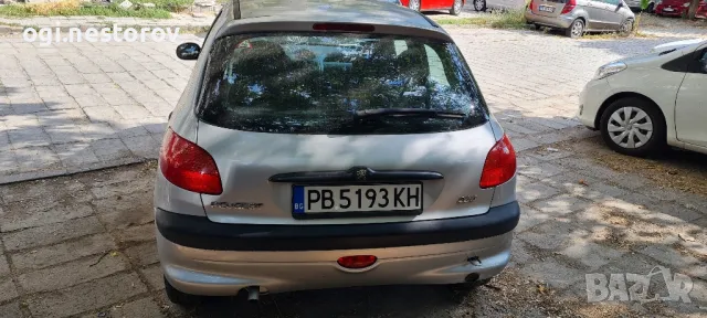 Peugeot 206 газ, снимка 3 - Автомобили и джипове - 46944209