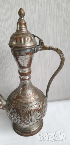 Стар бронзов ибрик, снимка 3 - Антикварни и старинни предмети - 54097299