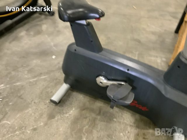 Велоергометър с LED дисплей Life Fitness Activate Series Upright Lifecycle Exercise Bike, снимка 2 - Фитнес уреди - 46730408