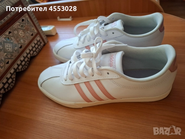 Продавам нови Адидас., снимка 2 - Маратонки - 52208744
