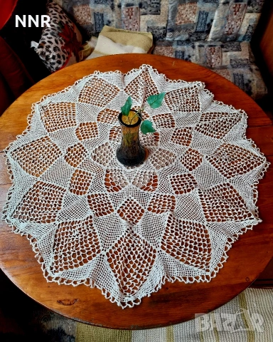 Покривка - дантелена 