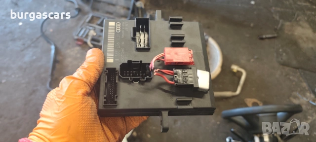 Комфорт модул 8E0 907 279 K Audi A4 B7 Avant 1.9-116к.с