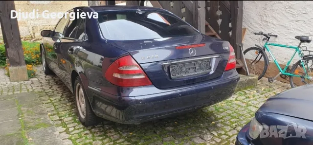 mercedes E220, снимка 1 - Автомобили и джипове - 48473811