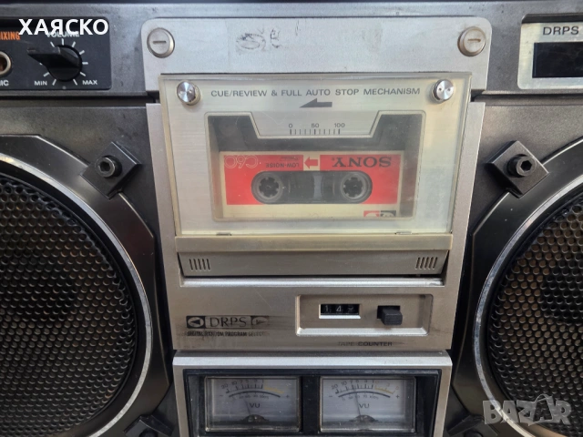 HITACHI TRK-8180, снимка 3 - Радиокасетофони, транзистори - 53911618