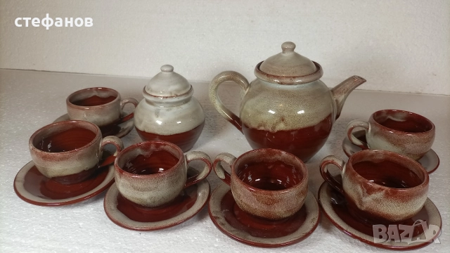 Глинен компект за кафе, 6 чаши, 6 чинийки, захарничка и кафеник с капачета