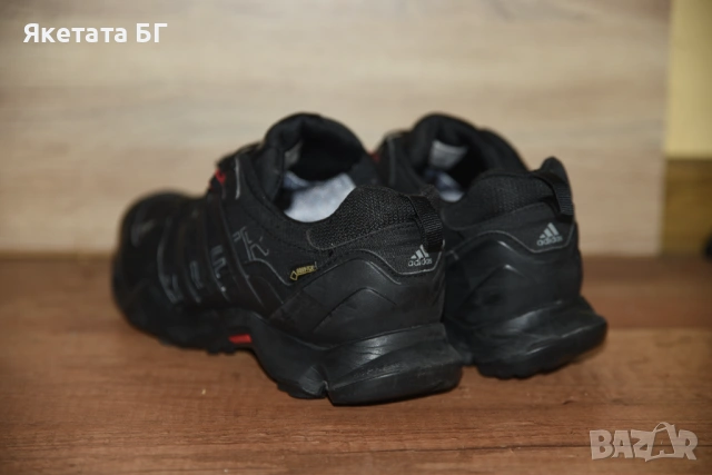 Adidas Gore Tex оригинални, размер 42, снимка 4 - Маратонки - 53793604