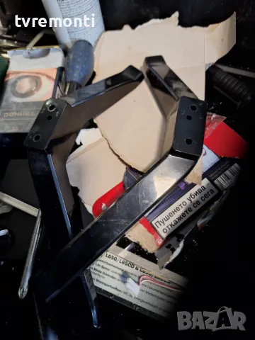 крачета оригинална стойка телевизор STAR LIGHT модел 32DM6500