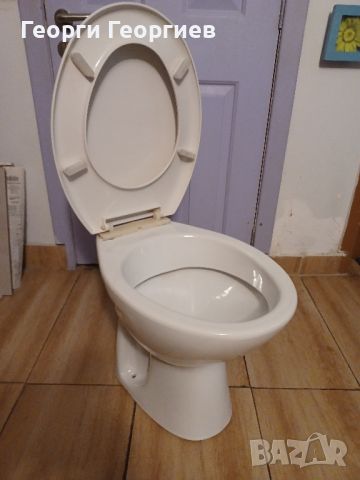 Тоалетна чиния плюс стабилна седалка, снимка 1 - Други стоки за дома - 46408395