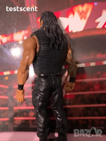 Екшън фигура WWE Roman Reigns Роман Рейнс играчка Basic Mattel figure black vest, снимка 6 - Колекции - 48509199