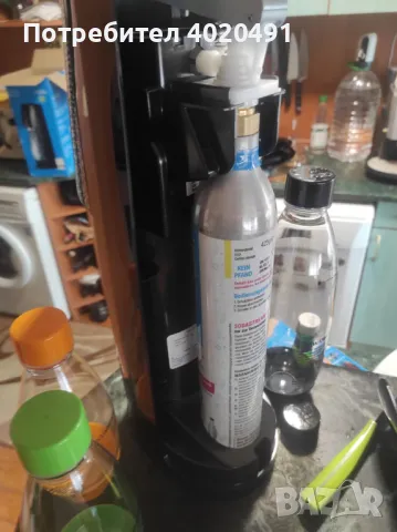Машина за газиране на вода SodaStream Easy, снимка 3 - Кухненски роботи - 49913867