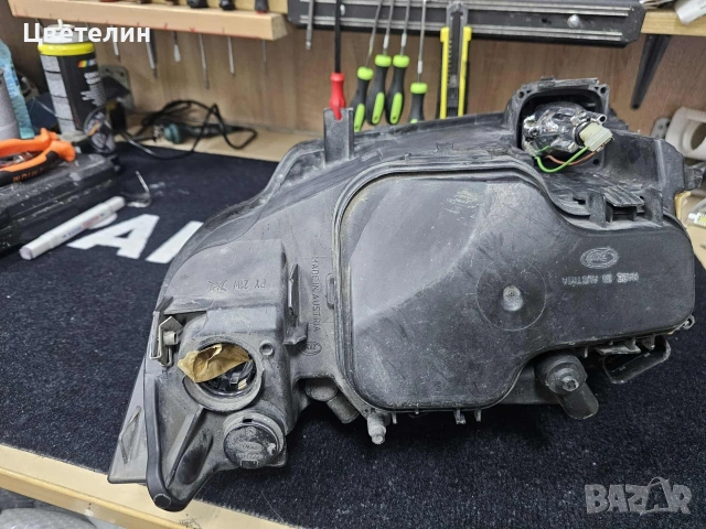 Десен фар BMW E90 ксенон бмв 90 91, снимка 3 - Части - 53213537