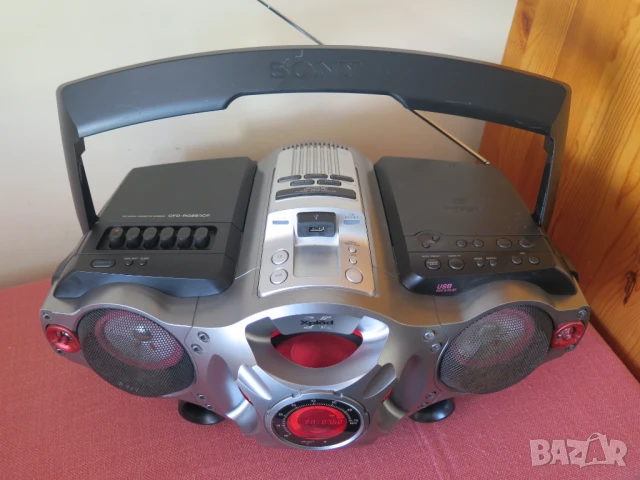 Sony CFD-RG880CP "Xplod" ,USB, радиокасетофон, снимка 3 - Радиокасетофони, транзистори - 50529488