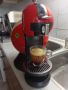 Кафемашина Крупс Долче Густо с капсули, работи отлично и прави хубаво кафе с каймак , снимка 2