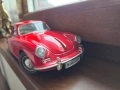 BBURAGO метална колекционерска количка PORSCHE 356B COUPE 1961г. 1:18, снимка 9