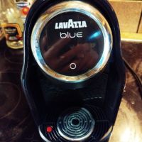 Кафемашина Lavazza lb900 Отлична!, снимка 1 - Кафе машини - 45454707