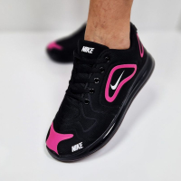 Дамски маратонки Nike, снимка 3 - Маратонки - 44985064