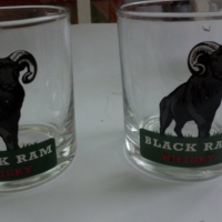стъклени чаши за уиски , снимка 1 - Чаши - 18419230