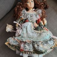 Колекционерска кукла порцеланова , снимка 3 - Кукли - 45188978