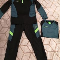 Детски екип Nike, снимка 7 - Детски комплекти - 45082740