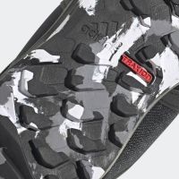 Сникърси ADIDAS Terrex Boa Mid Rain Ready Shoes Black, снимка 8 - Детски маратонки - 45750050