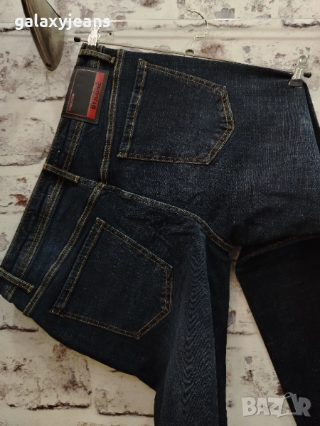 Icon 2- леко стеснени дънки, тъмни, опушени, изчистени, плътен деним с еластан, по-къси, снимка 1
