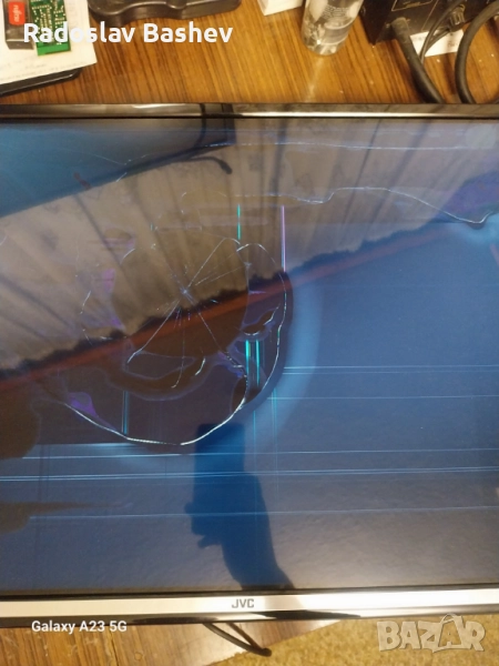 JVC LT-32V750 Счупен Дисплей.!, снимка 1