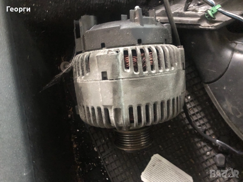 Динамо (алтернатор) за Фолксваген Пасат В6, снимка 1