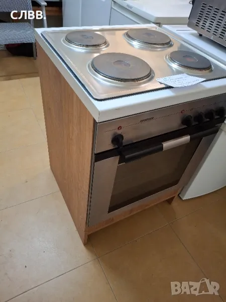 Продавам печка CONSTRUCTA , снимка 1