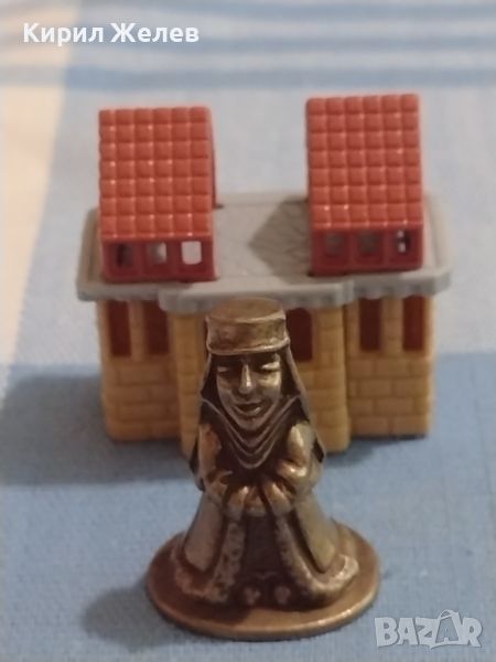 Метална фигура играчка KINDER SURPRISE Кралица с Кралство за КОЛЕКЦИОНЕРИ 23361, снимка 1