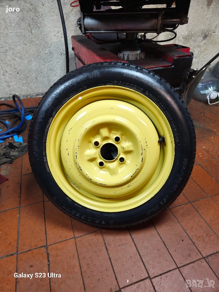 Патерица Suzuki Ignis, снимка 1