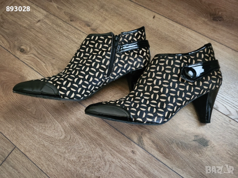 Естествена кожа с косъм дамски боти Franco Sarto 40-41 номер , снимка 1