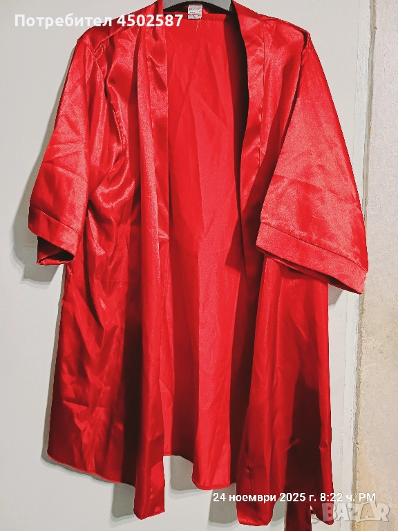 Халат сатенен червен, снимка 1