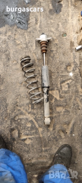 Заден амортисьор пружина Skoda Fabia II 1.2 - 30лв, снимка 1