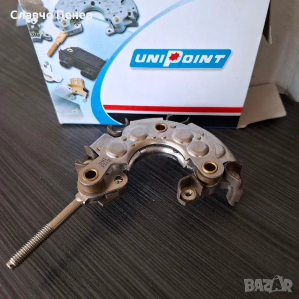 Регулатор на генератора, алтернатора за DAIHATSU/PIAGGIO MAZDA 626 II; OPEL MONTEREY A; SUZUKI., снимка 1