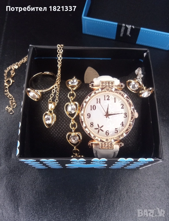 Дамски комплект: часовник с бижута , снимка 1