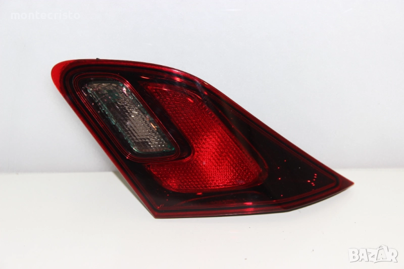Десен вътрешен стоп Opel Astra J хечбек опушен (2009-2016г) десен стоп заден капак 13319950 затъмнен, снимка 1