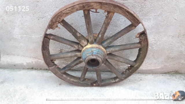 старо масивно колело от каруца, снимка 2 - Антикварни и старинни предмети - 50596577