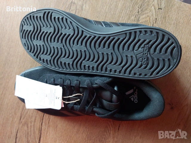 Нови кецове Adidas VL Court 3 Велур, снимка 11 - Маратонки - 53615370