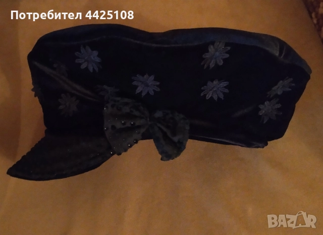 Черна дамска барета от кадифе , снимка 2 - Шапки - 52198133