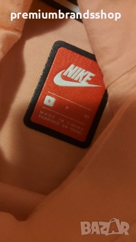 Nike tech худи S размер дамско , снимка 4 - Суичъри - 52156753