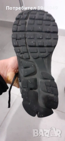 Детски маратонки Nike Vomero 5, снимка 9 - Детски маратонки - 53904913