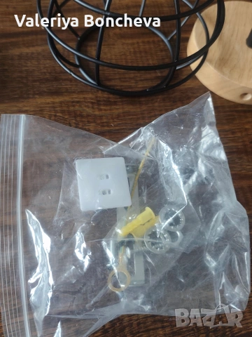 Стенна лампа, снимка 3 - Лампи за стена - 53030031