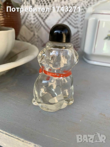 Собачка  шишенце от детски парфюм /одеколон/ с кученце от СССР , снимка 4 - Колекции - 51711208