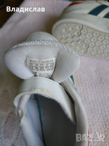 Детски обувки Adidas, снимка 6 - Детски обувки - 54191725